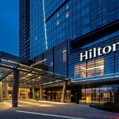 Hilton Wuhan Yangtze Riverside Dış mekan fotoğraf