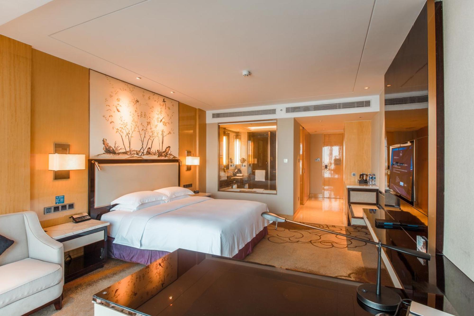 Hilton Wuhan Yangtze Riverside Dış mekan fotoğraf
